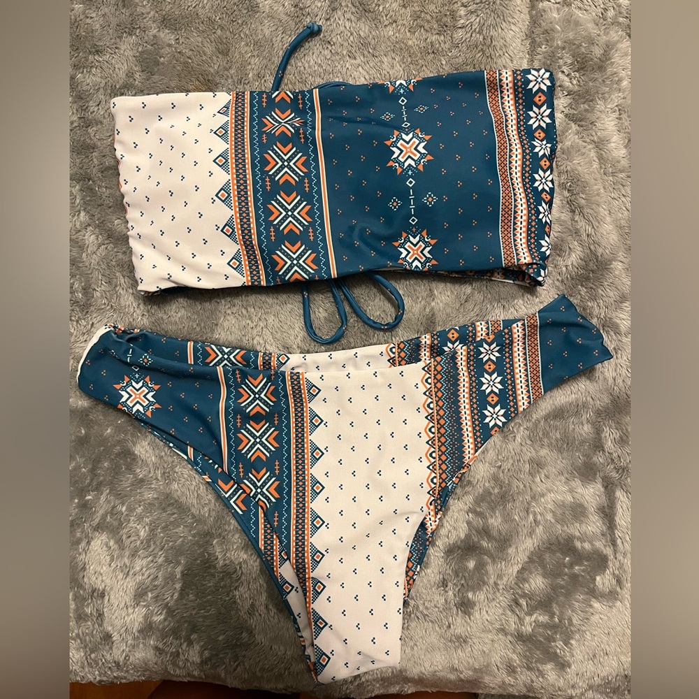 Women’s Boho Strapless Patterned Bikini Set